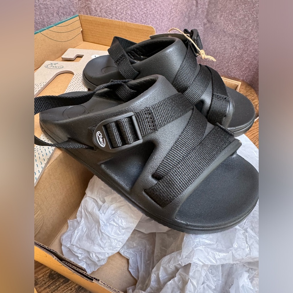 Brand new in box youth Chaco sandals. Black, size 1M.